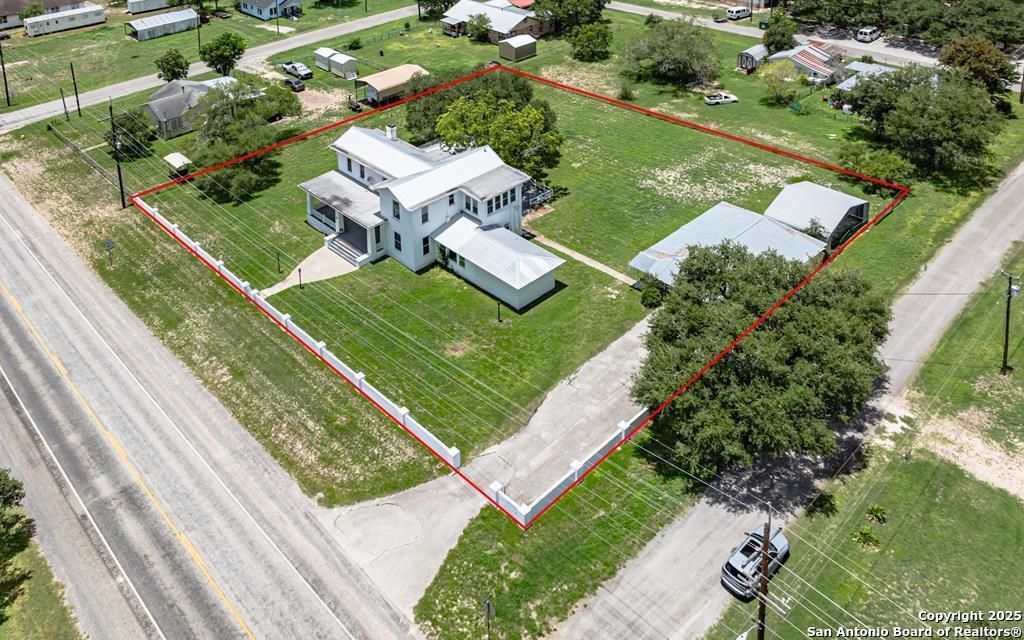519 E Fm 623 Pettus TX 78146
