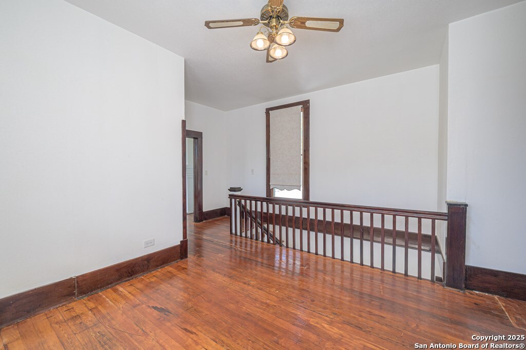 519 E Fm 623 Pettus TX 78146