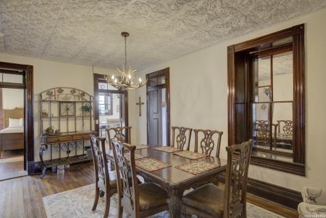 405 W Avenue E Alpine TX 79830