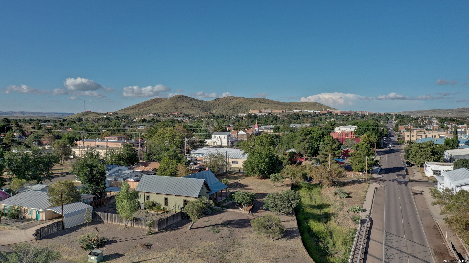405 W Avenue E Alpine TX 79830