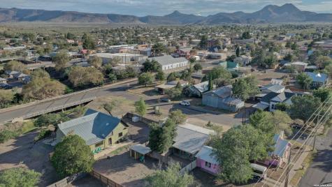 405 W Avenue E Alpine TX 79830