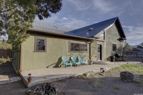 405 W Avenue E Alpine TX 79830