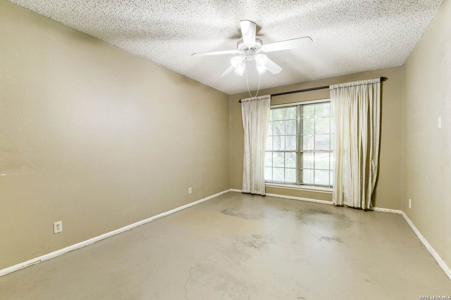 11009 Whisper Valley Street San Antonio TX 78230