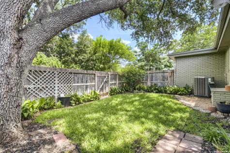 11009 Whisper Valley Street San Antonio TX 78230