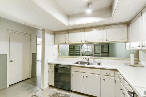 11009 Whisper Valley Street San Antonio TX 78230