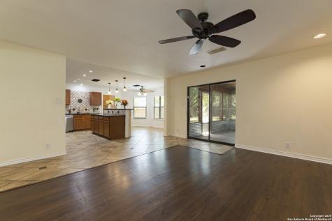 106 Lauren Boerne TX 78006