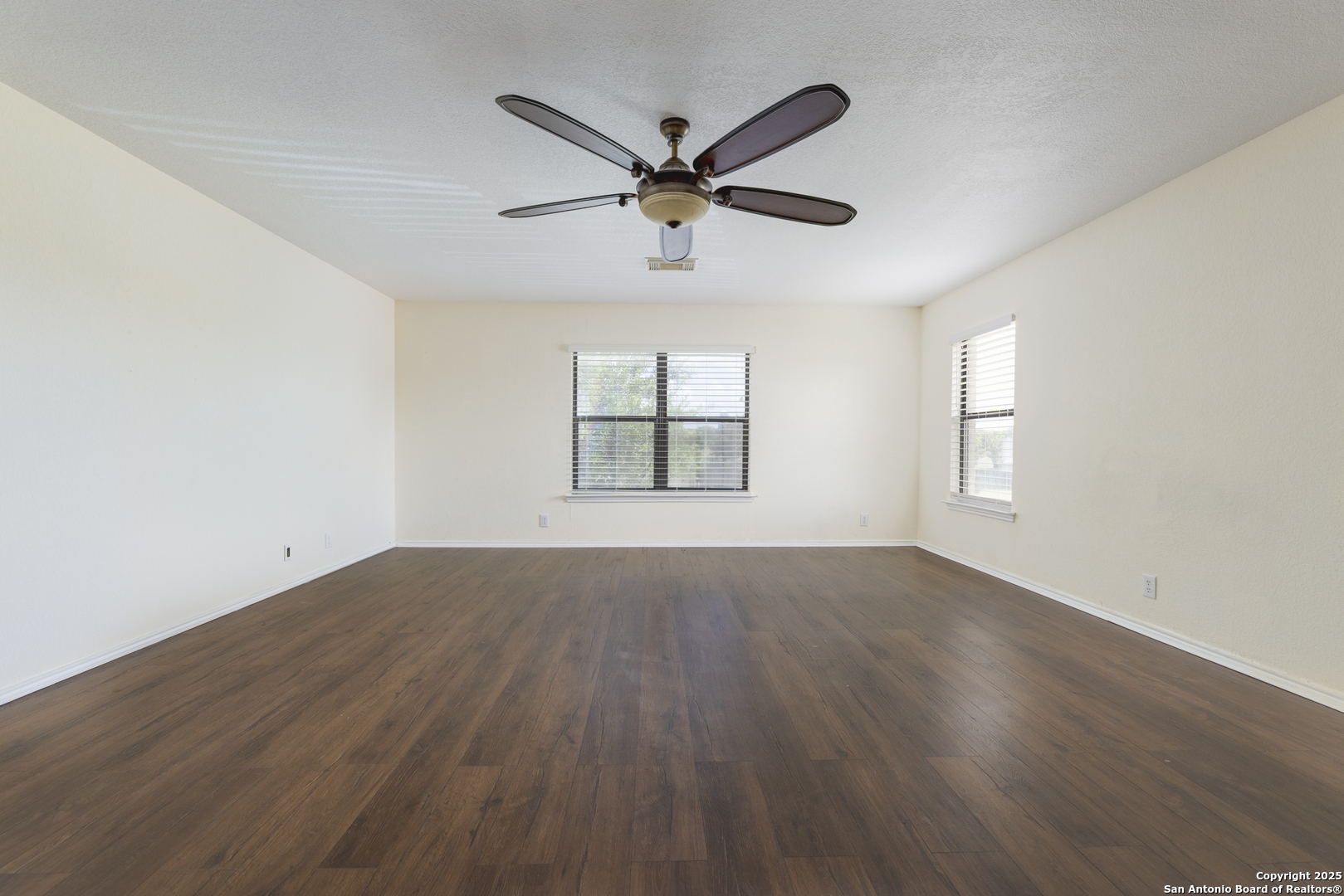 106 Lauren Boerne TX 78006