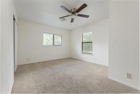 106 Lauren Boerne TX 78006