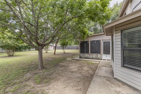106 Lauren Boerne TX 78006