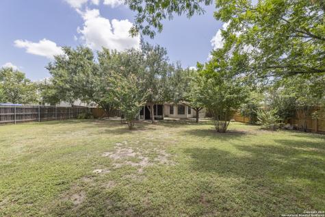 106 Lauren Boerne TX 78006