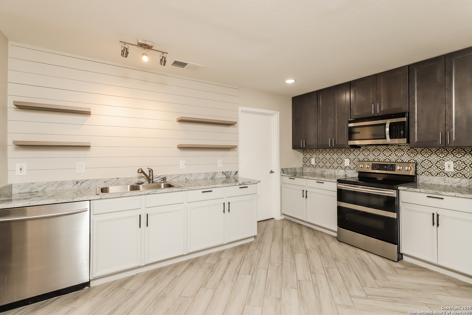 11042 Stagwood Pass San Antonio TX 78254