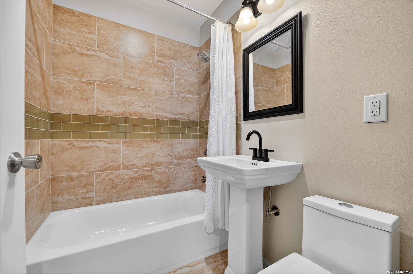 2310 Burnet Street San Antonio TX 78202