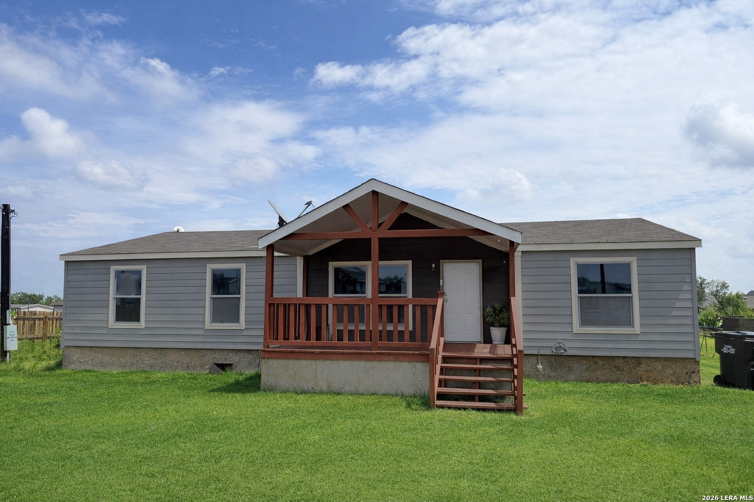 401 Ala Blanca Drive Lytle TX 78052