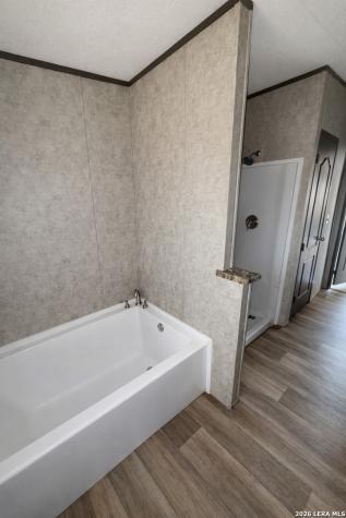 401 Ala Blanca Drive Lytle TX 78052