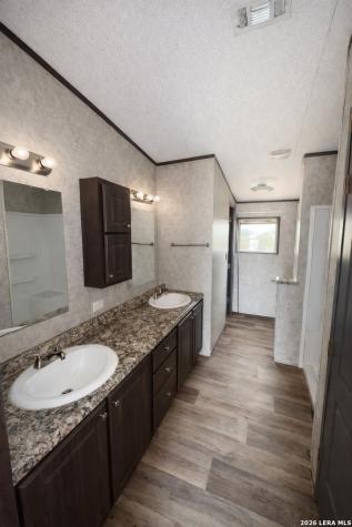 401 Ala Blanca Drive Lytle TX 78052