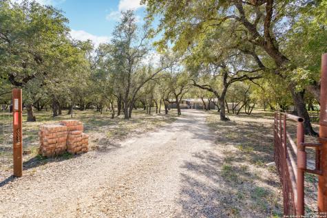 24091 Trumbo Road San Antonio TX 78264