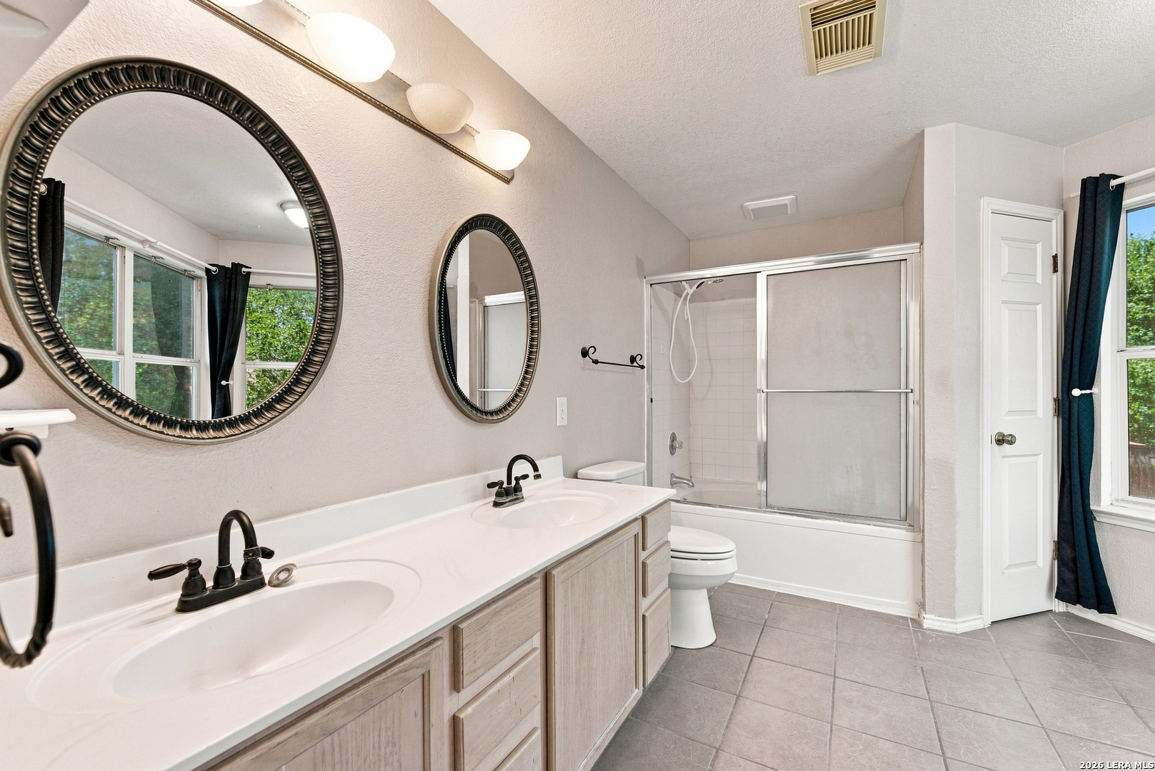 7505 Forest Live Oak TX 78233