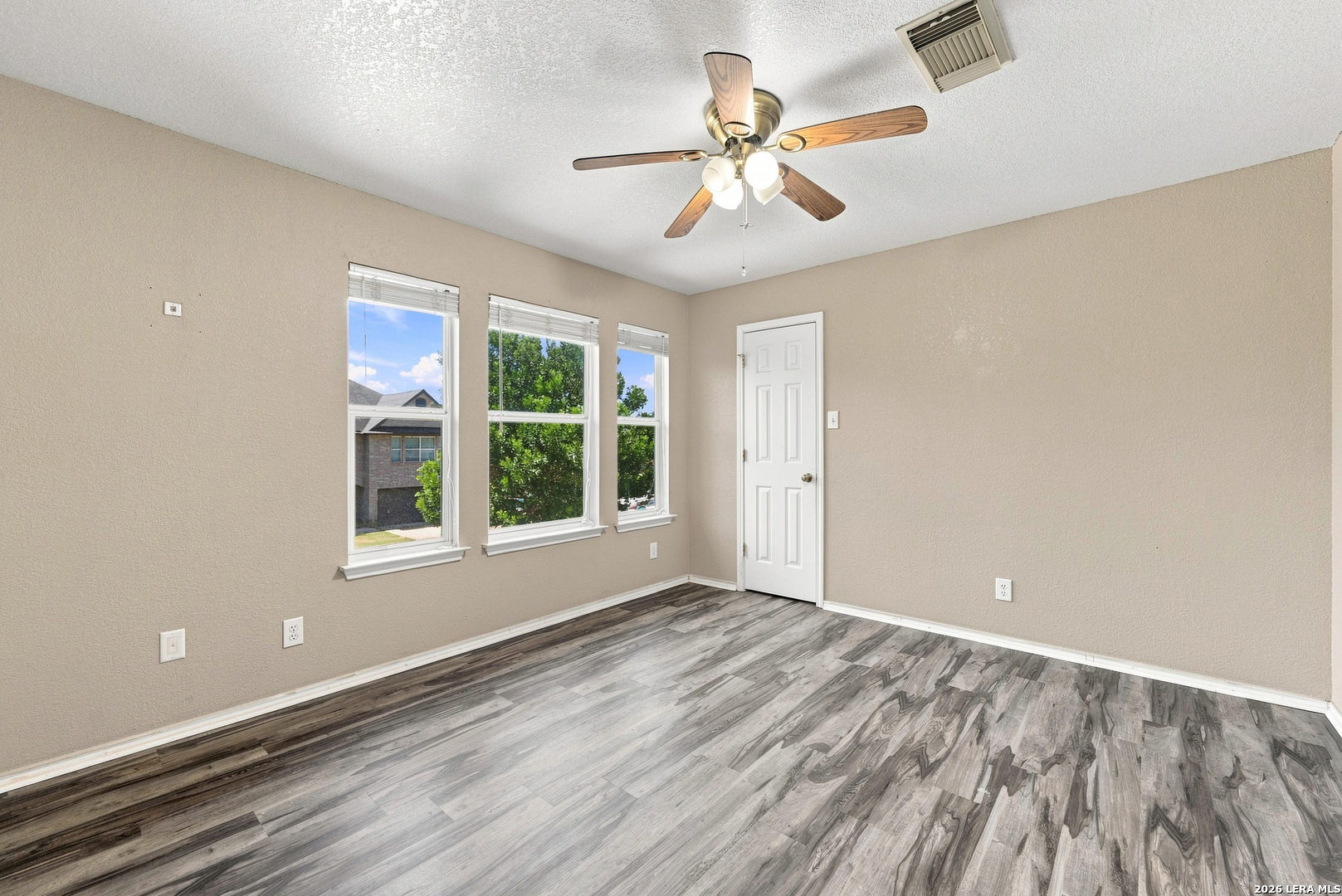 7505 Forest Live Oak TX 78233