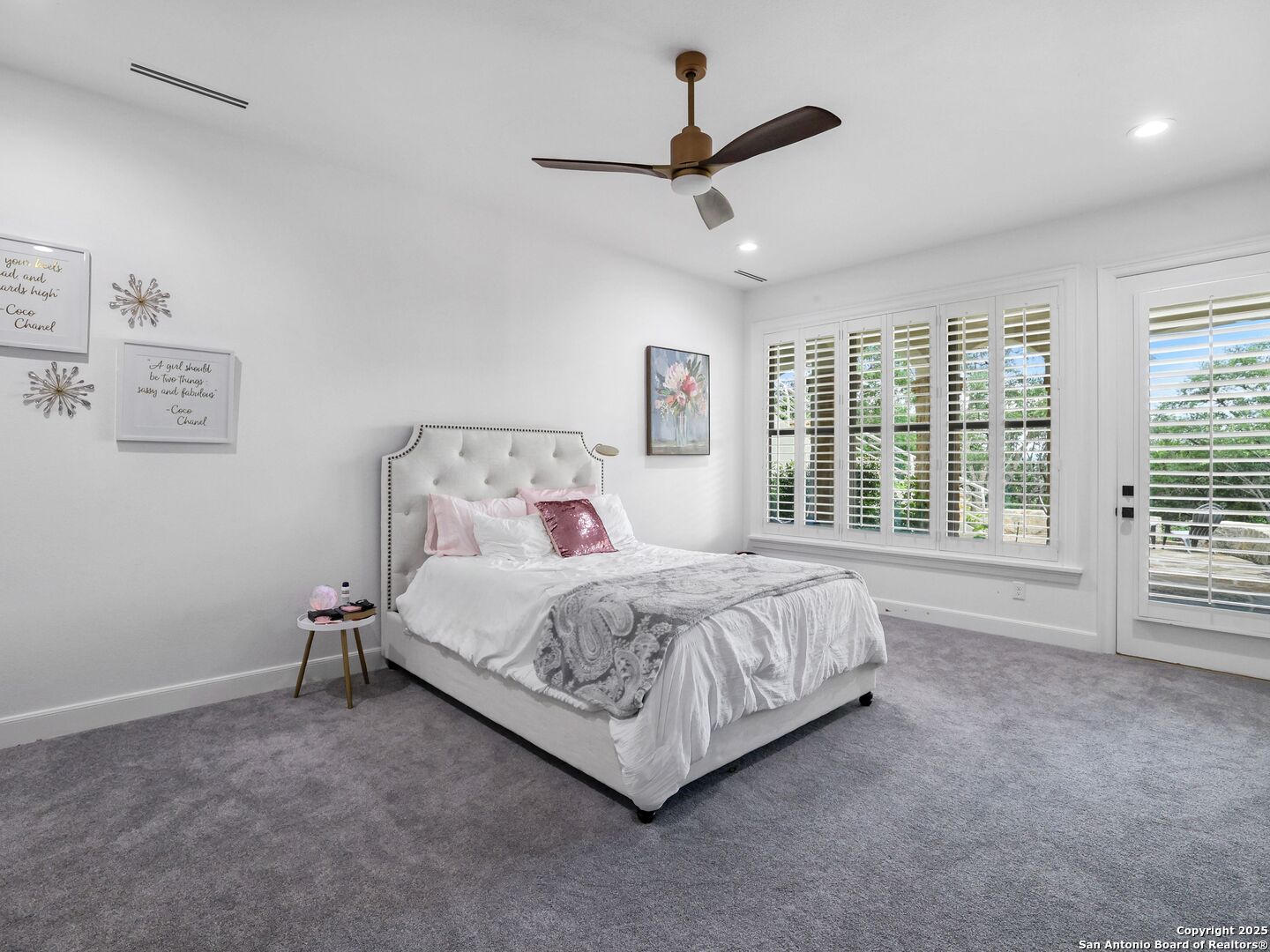 7 Davenport Lane San Antonio TX 78257