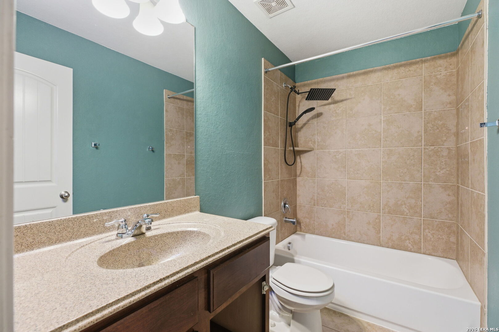 217 Dove Hill Cibolo TX 78108