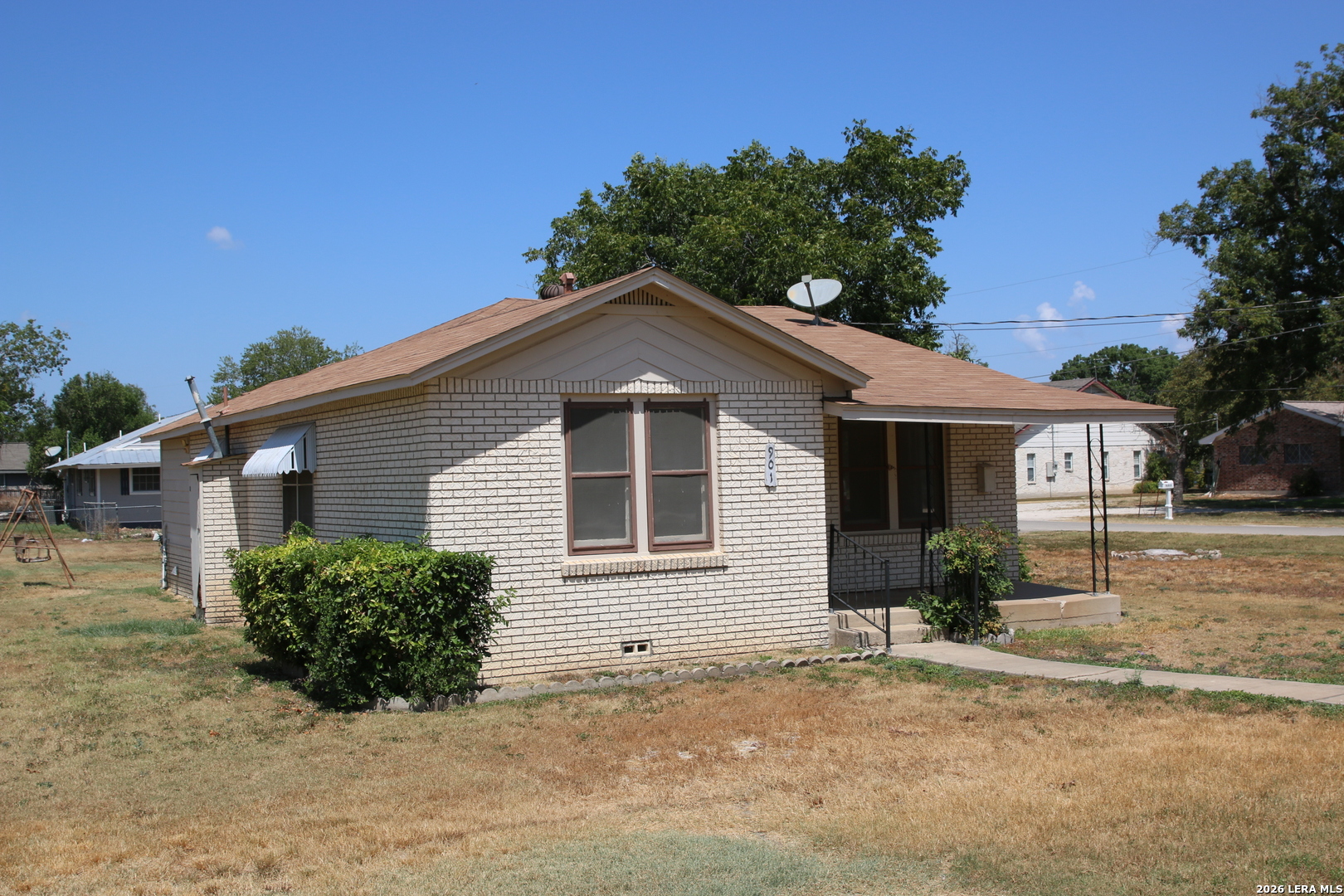 901 Houston Castroville TX 78009