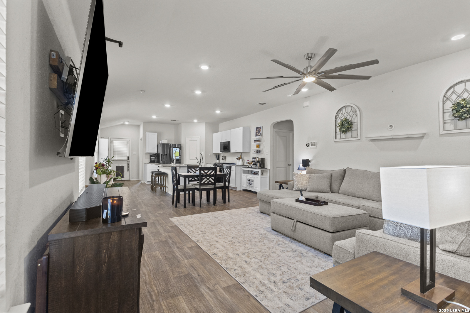 3438 Stoney Bayou San Antonio TX 78245