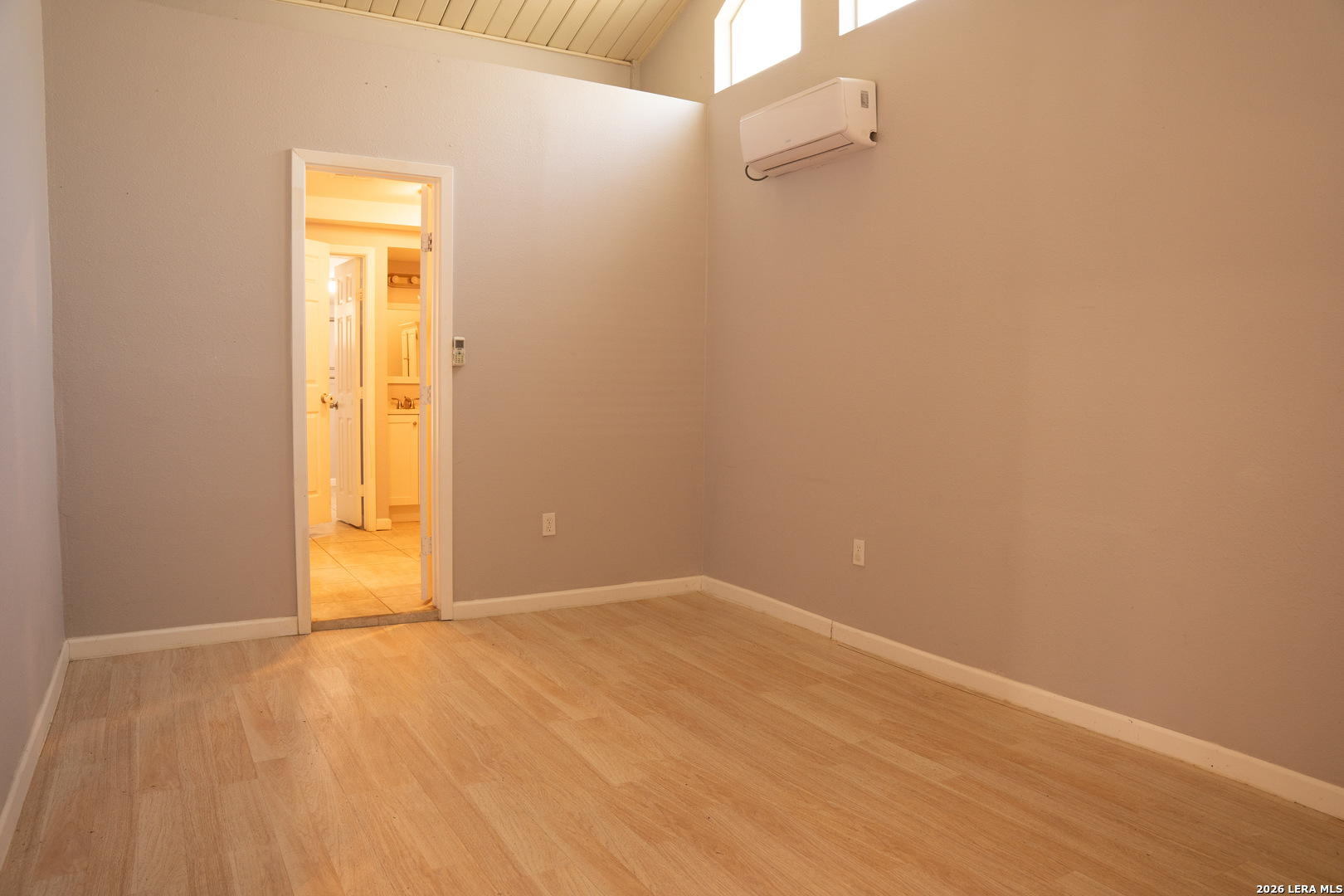 2910 Shadow Bend San Antonio TX 78230