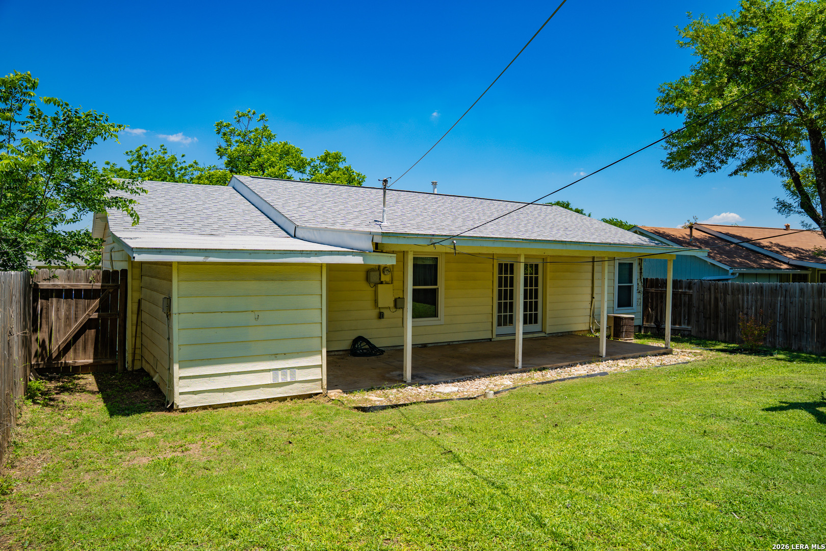 2910 Shadow Bend San Antonio TX 78230