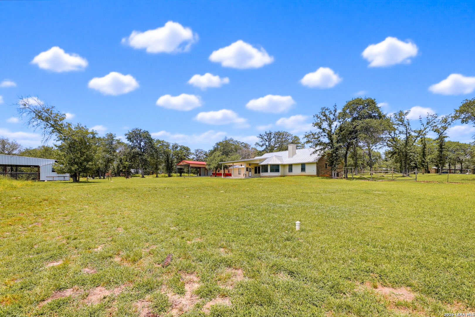 201 Hickory Run La Vernia TX 78121