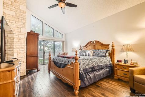 13215 Hunters Spring Street San Antonio TX 78230