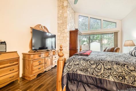 13215 Hunters Spring Street San Antonio TX 78230