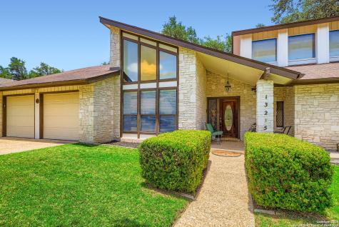 13215 Hunters Spring Street San Antonio TX 78230