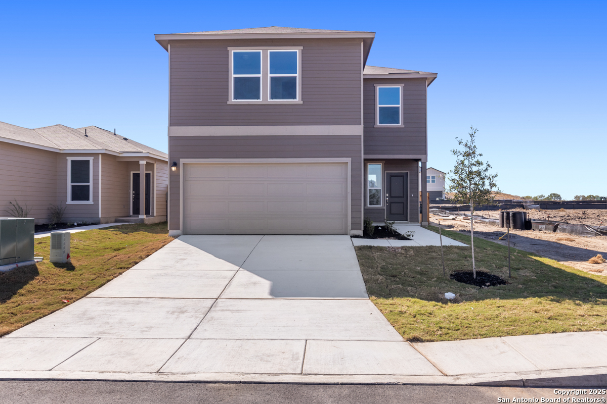 10030 Jagger Avenue Converse TX 78109