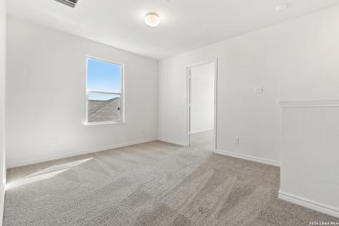 10030 Jagger Avenue Converse TX 78109