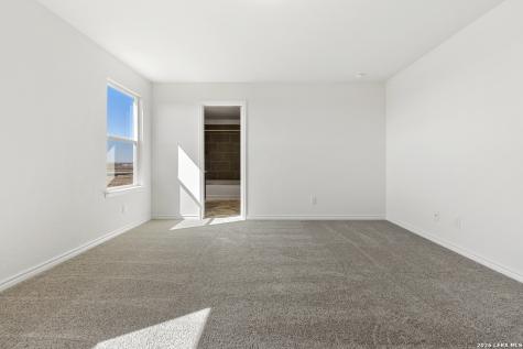10030 Jagger Avenue Converse TX 78109