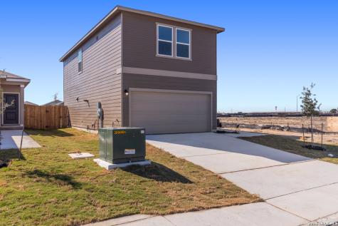 10030 Jagger Avenue Converse TX 78109