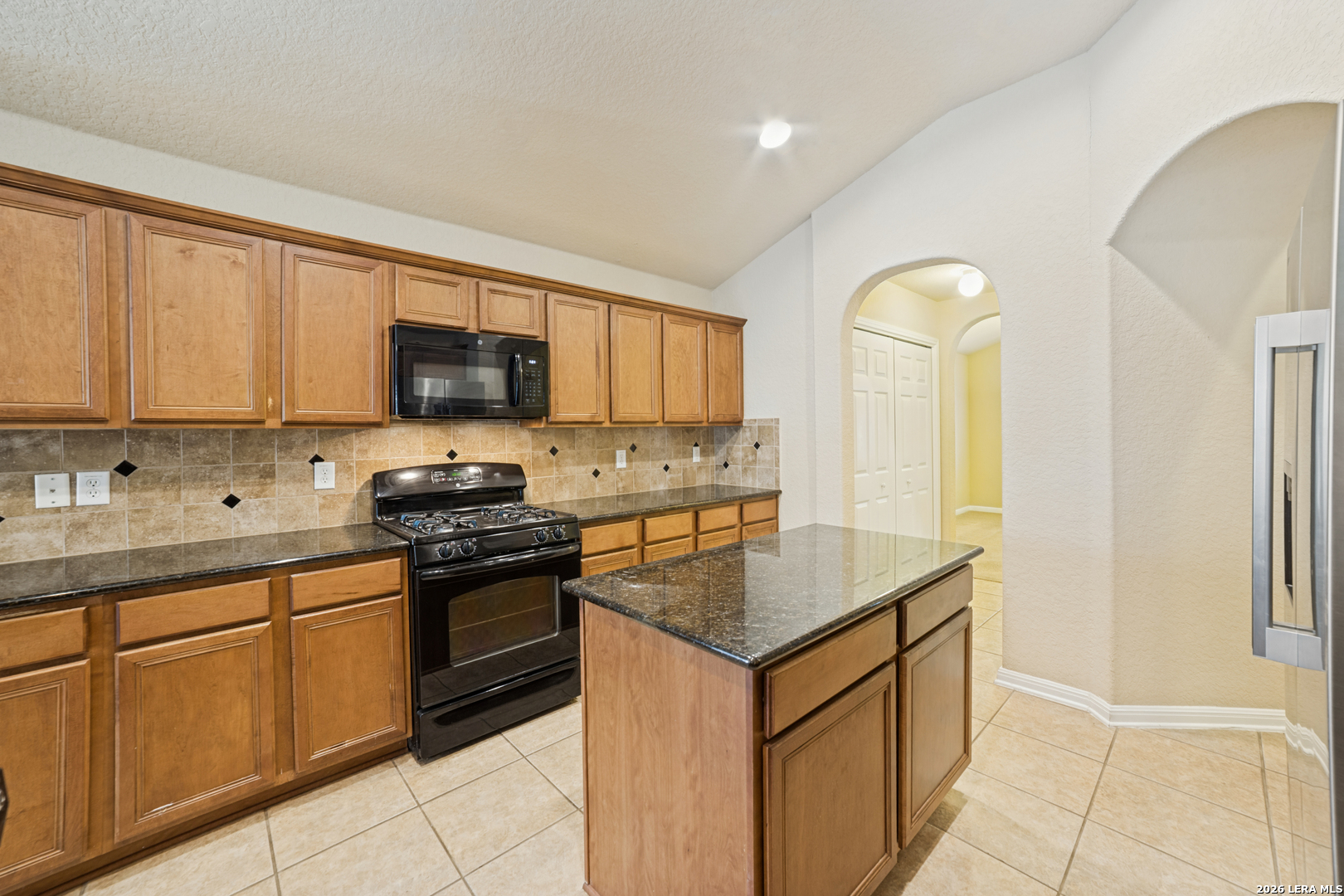 8711 W Brocken Forest Helotes TX 78023