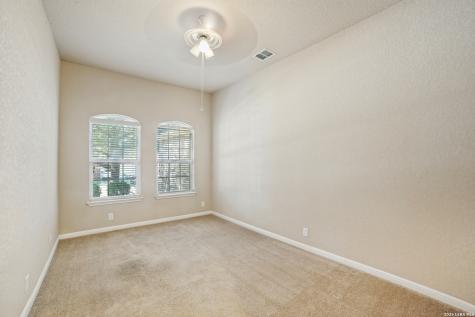 8711 W Brocken Forest Helotes TX 78023