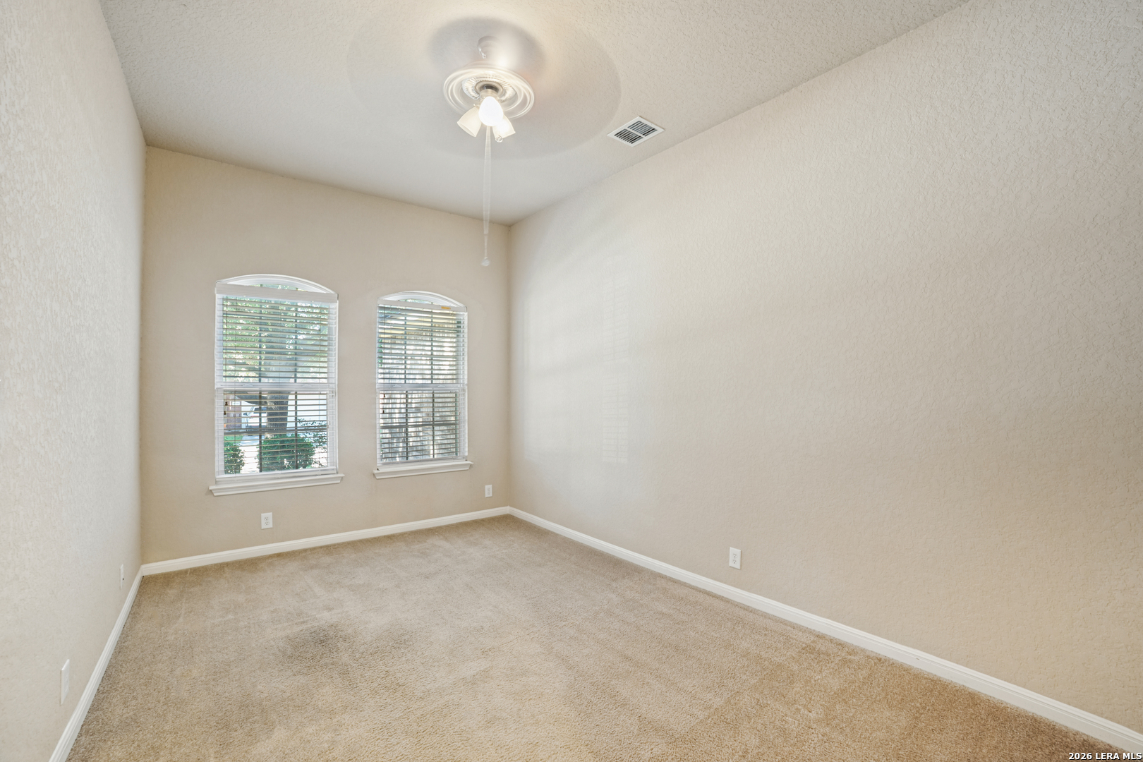8711 W Brocken Forest Helotes TX 78023
