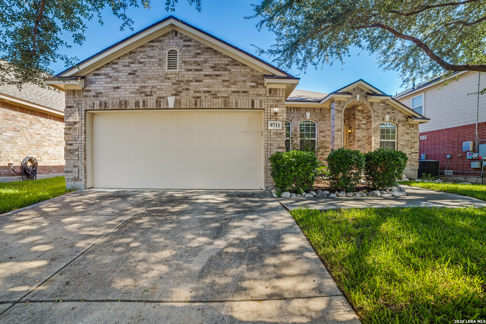 8711 W Brocken Forest Helotes TX 78023
