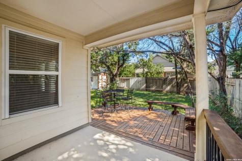 8711 W Brocken Forest Helotes TX 78023