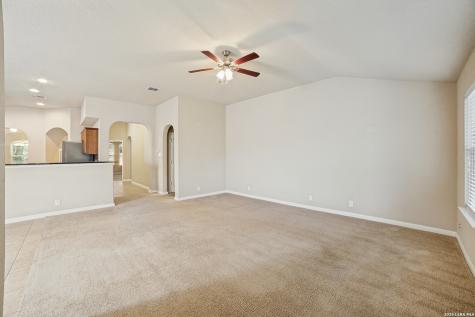 8711 W Brocken Forest Helotes TX 78023