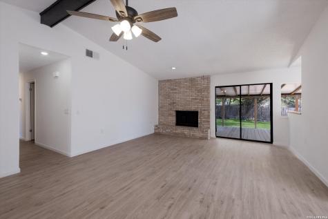 7006 Autumn Chase Street San Antonio TX 78238