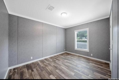 6739 Whartons Dock Bandera TX 78003