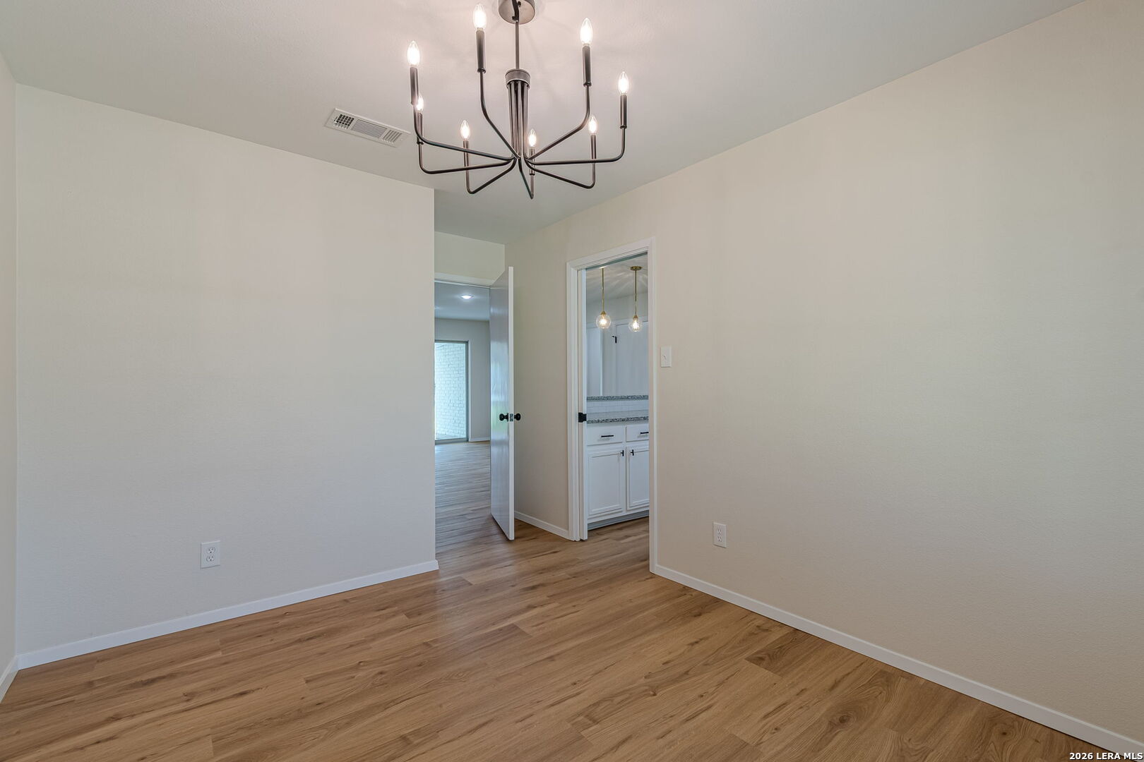 506 Magnolia Jourdanton TX 78026