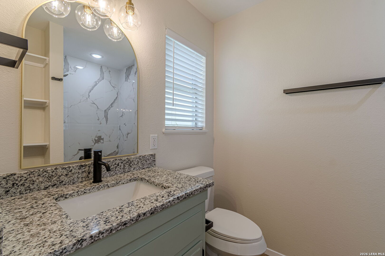 506 Magnolia Jourdanton TX 78026