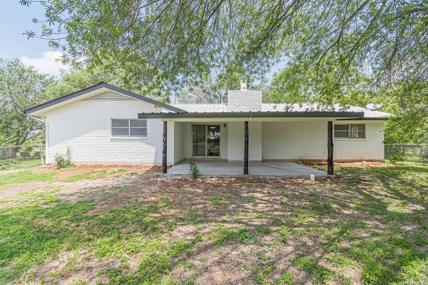 506 Magnolia Jourdanton TX 78026