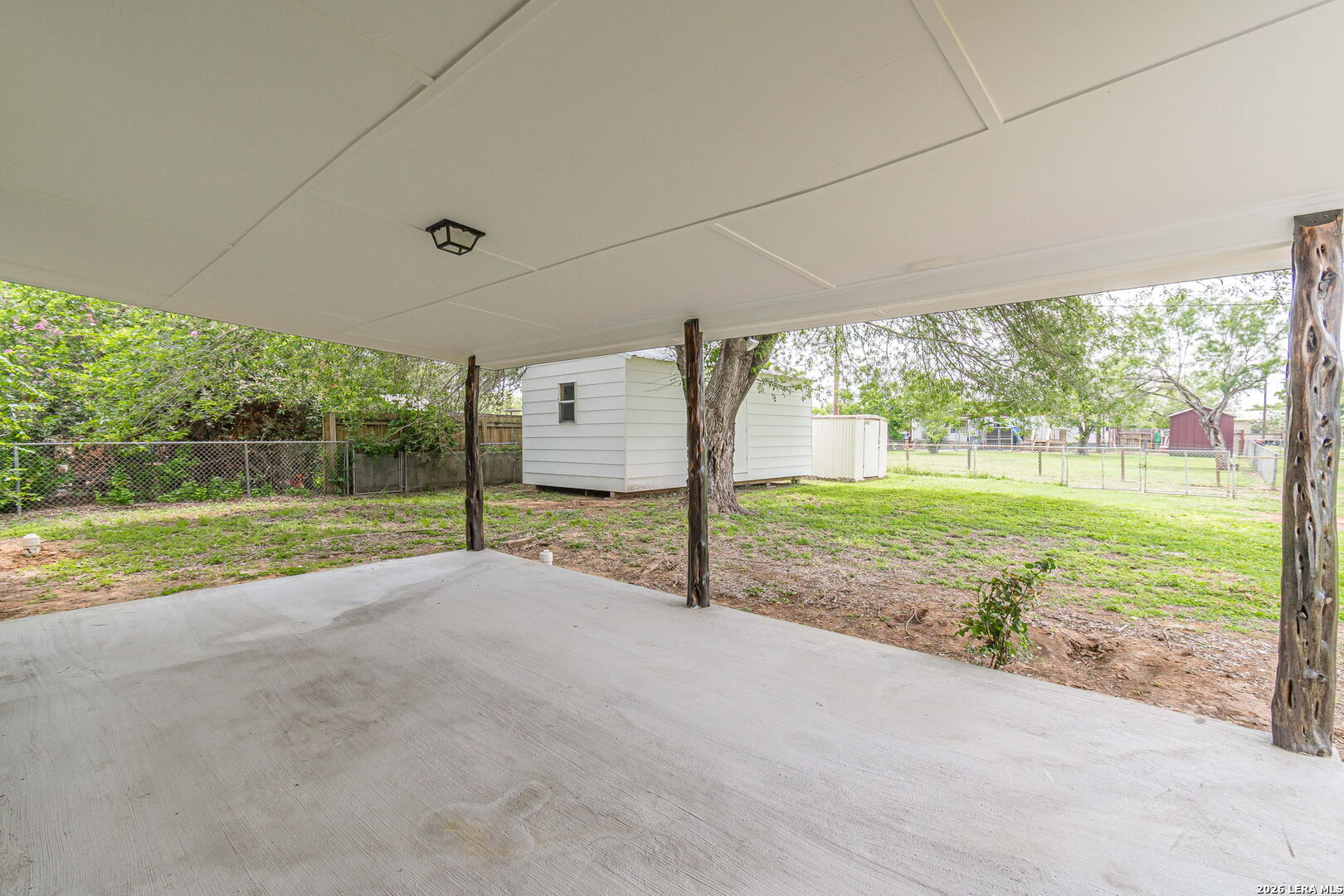 506 Magnolia Jourdanton TX 78026