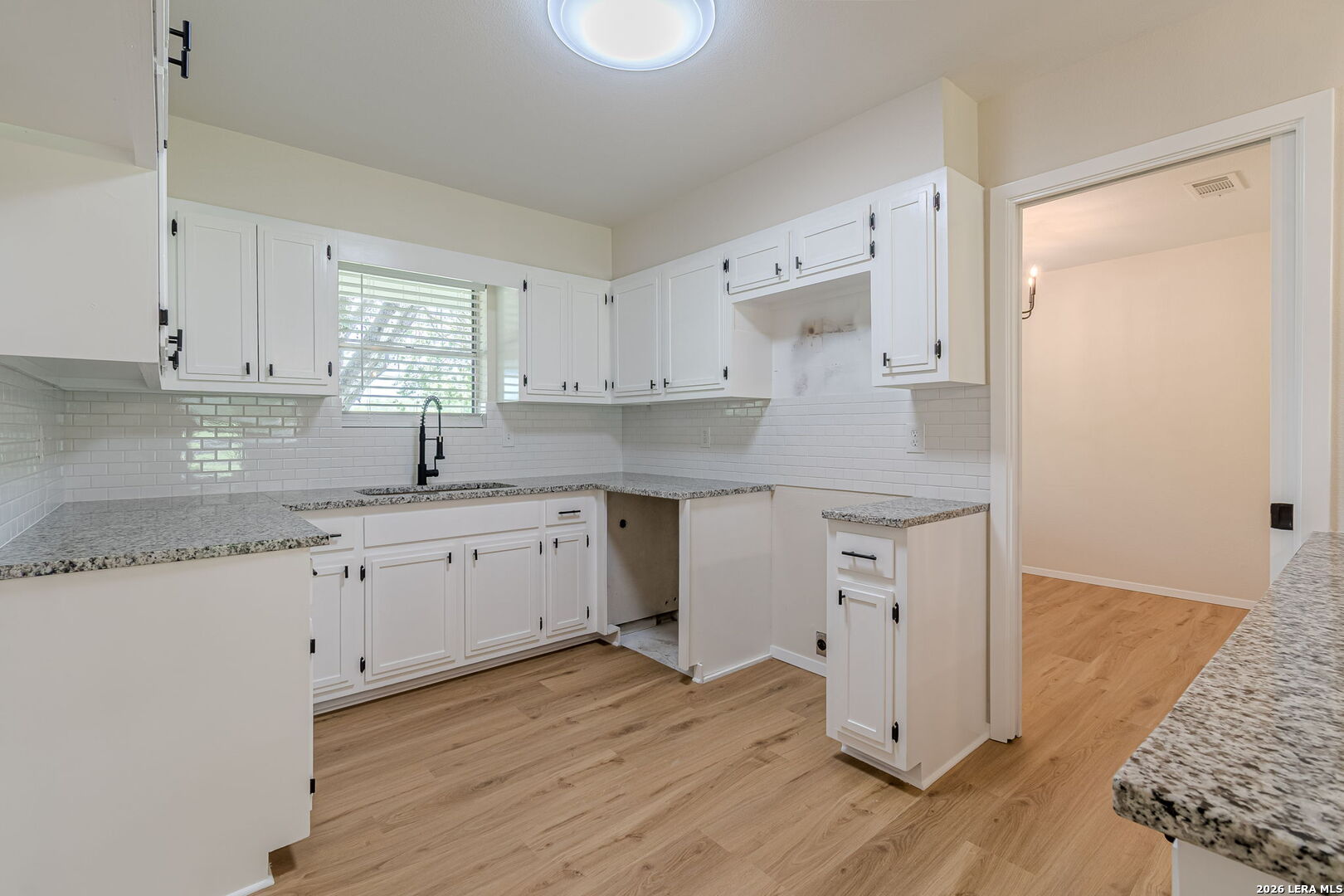 506 Magnolia Jourdanton TX 78026