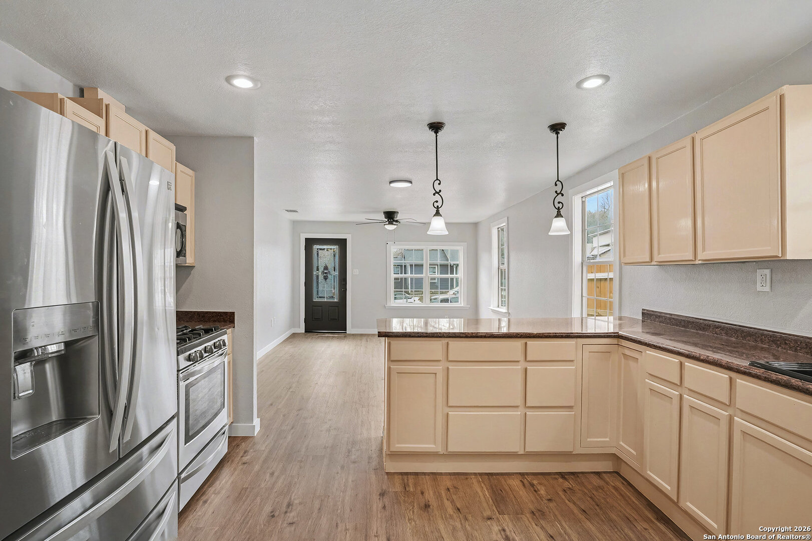 2039 Schley Avenue San Antonio TX 78210